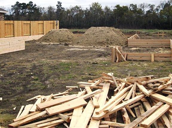 3rd image of 4534 Legends Bay Dr
