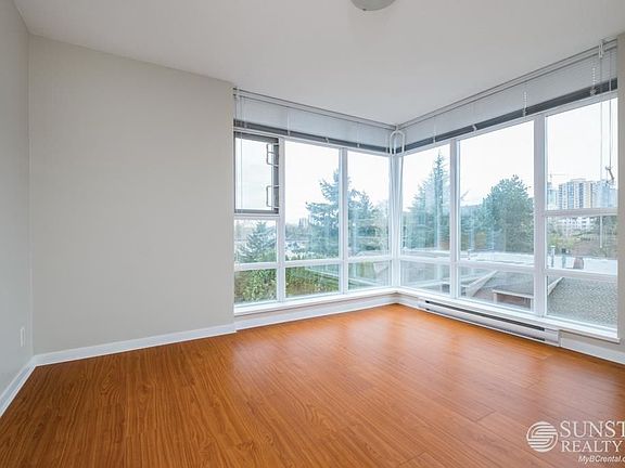 4th image of 575 Delestre Ave #606