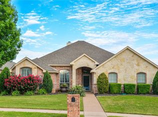 5549 Plata Ln, Benbrook, TX 76126