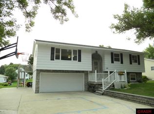 708 5th Ave NE, Sleepy Eye, MN 56085