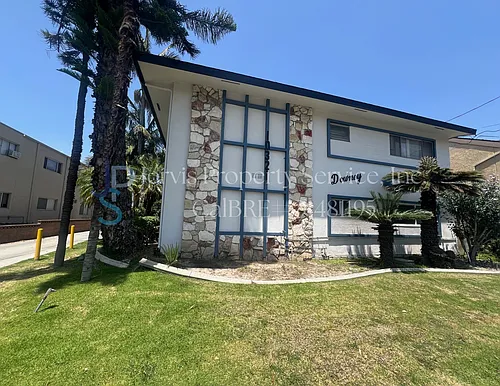10321 Downey Ave #4 Photo 1 10321 Downey Ave #4 Photo 1