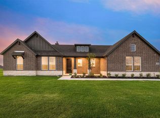 3106 White Oak Rd, Terrell, TX 75160