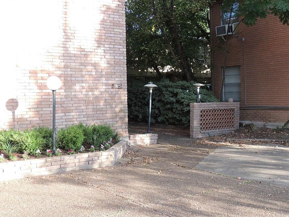 1st image of 1915 McDuffie St APT 2