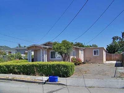 1st image of 267 Smalley Ave