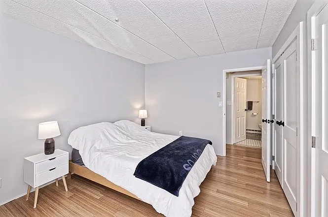 125 Pleasant St #201 — Photo 6