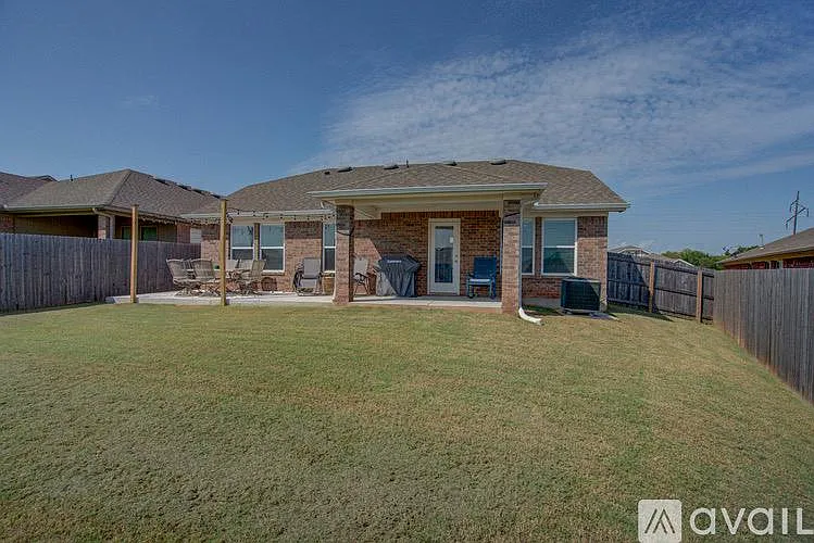 3145 Midland Valley St — Photo 33
