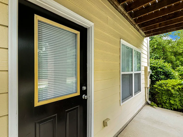 5053 Cary Glen Blvd — Photo 3