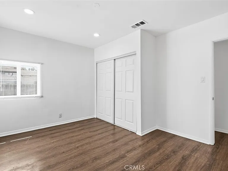 5117 W 133rd St — Photo 28