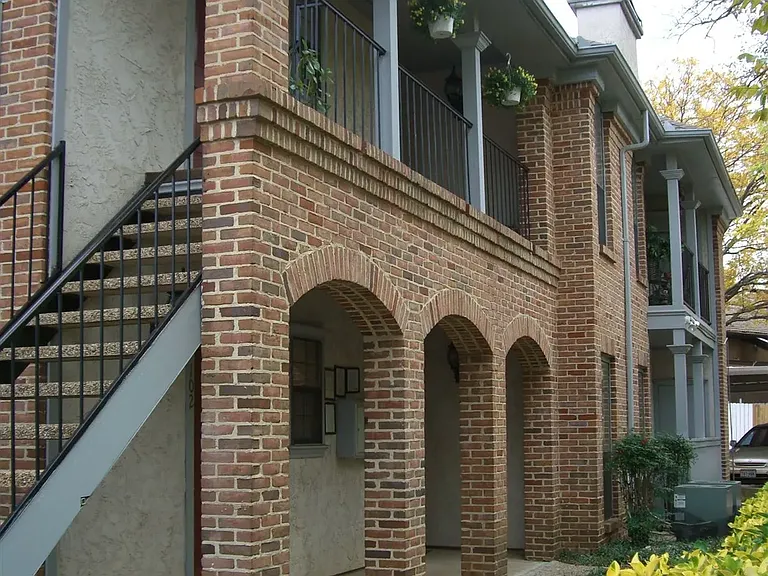 8510 Park Ln #203 — Photo 7