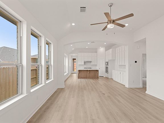 5th image of 5034 Henry Merritt St