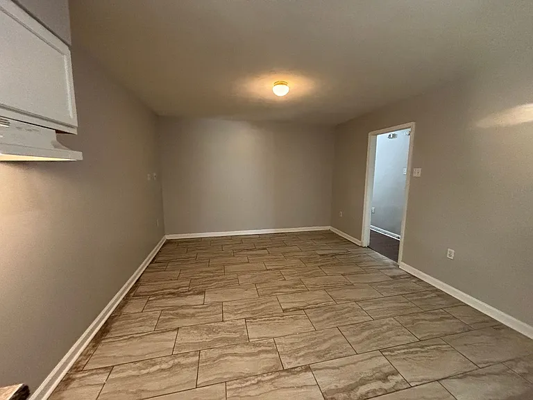 2771 Northmeade Ave — Photo 36