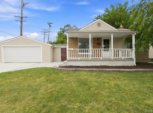 13800 Birrell St, Southgate, MI 48195