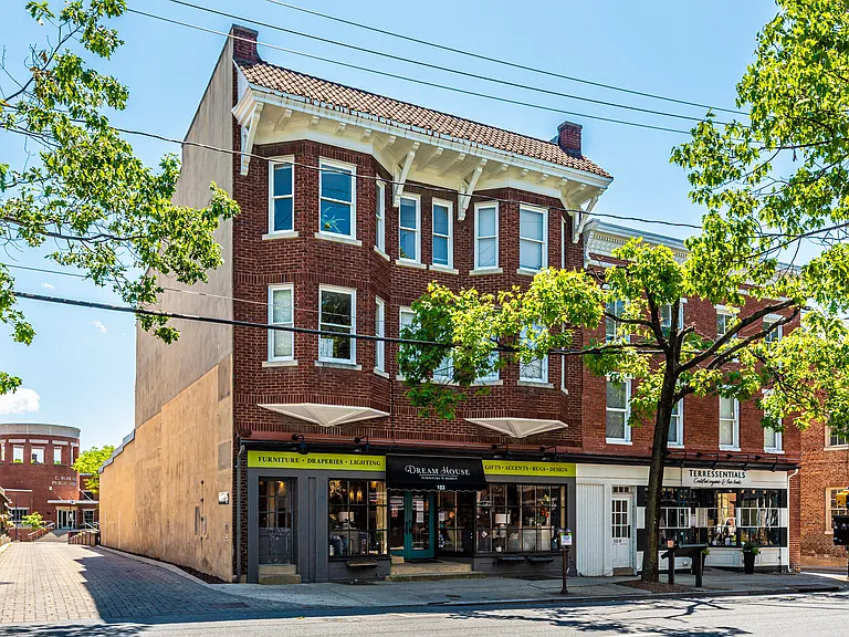 100 & 102 East Patrick St.