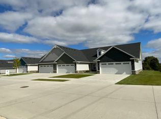 Chestnut Woods, Howell, MI 48855