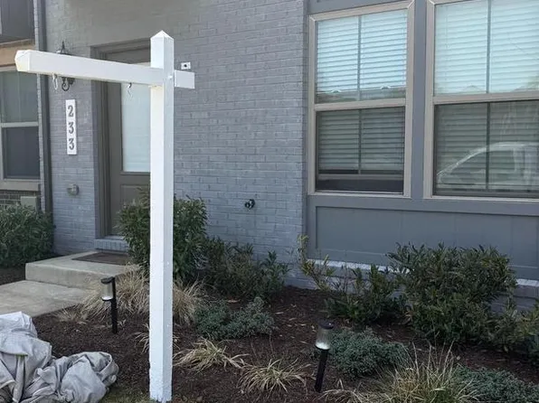 233 Albany Pl, Upper Marlboro, MD 20774