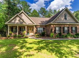 124 Lexington Cir, Hattiesburg, MS 39402