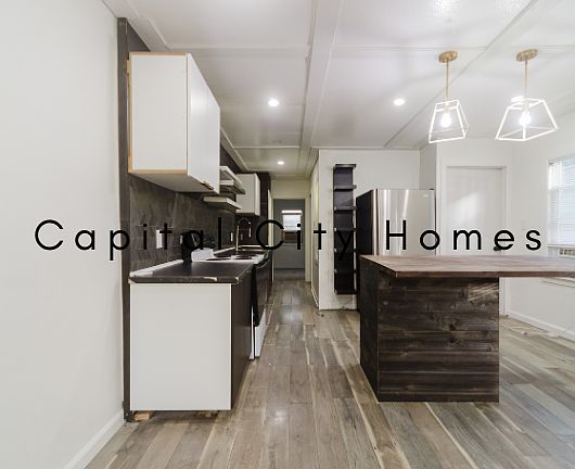 3rd image of 2861 Brookside Ave #2861