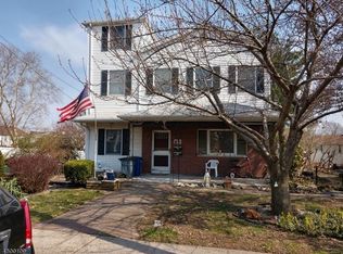 714 4th St, Secaucus, NJ 07094