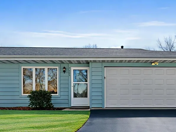 1419 12th St W, Hastings, MN 55033