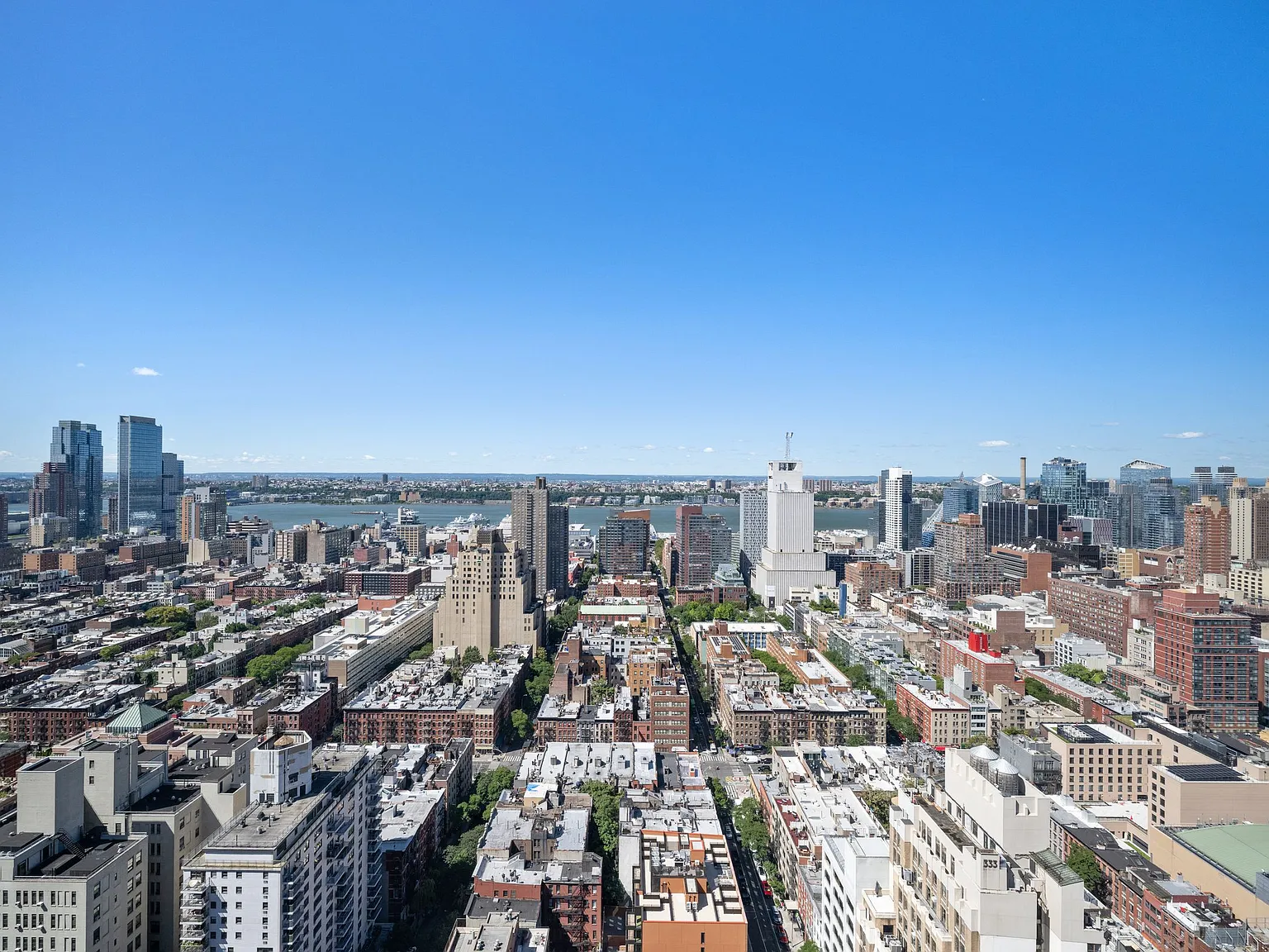 310 West 52nd Street — Photo 3