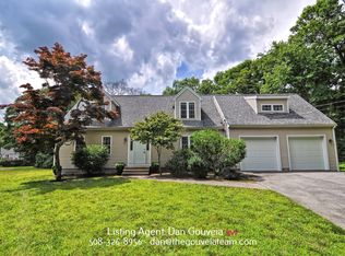 11 Bayview Rd, Taunton, MA 02780