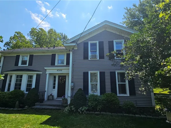 4300 Wilson Burt Rd, Wilson, NY 14172