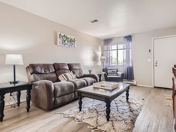 2604 9th Ave APT 2, Greeley, CO 80631 | Zillow