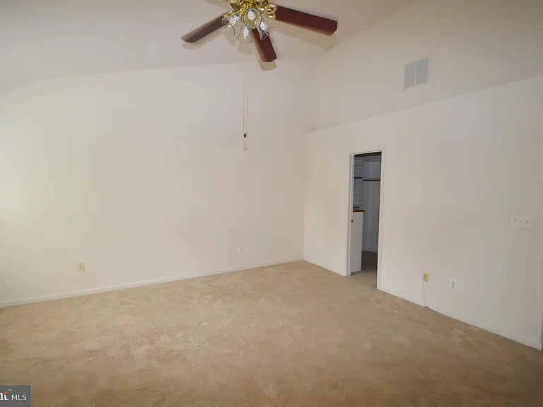 4209 Trumbo Ct — Photo 19