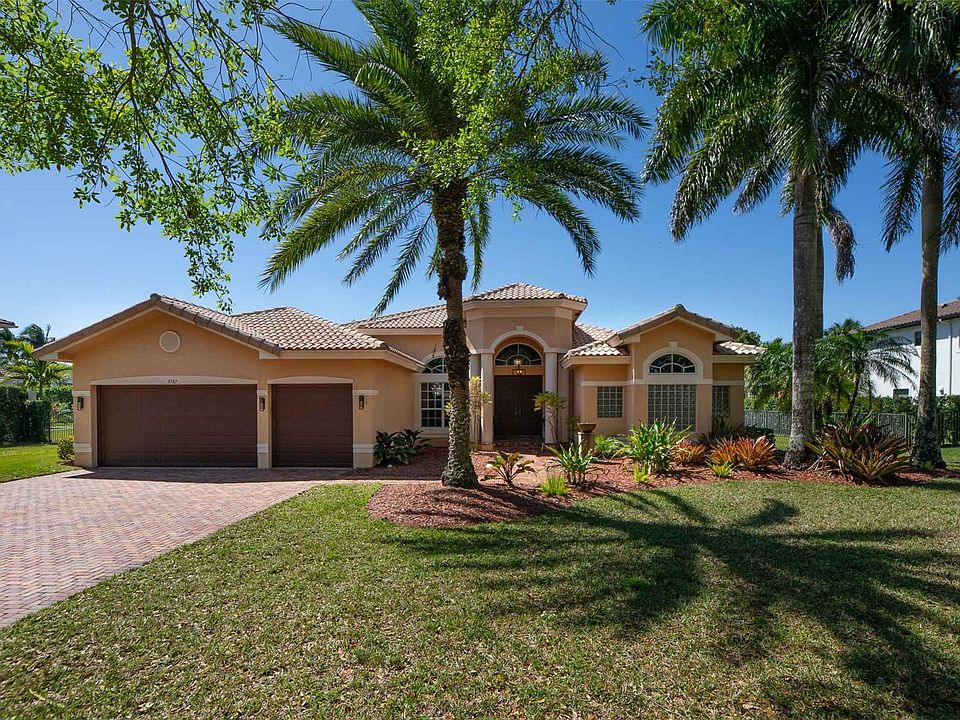 1st image of 3767 Saratoga Lane