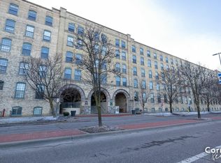 940 Monroe Ave NW UNIT 439, Grand Rapids, MI 49503