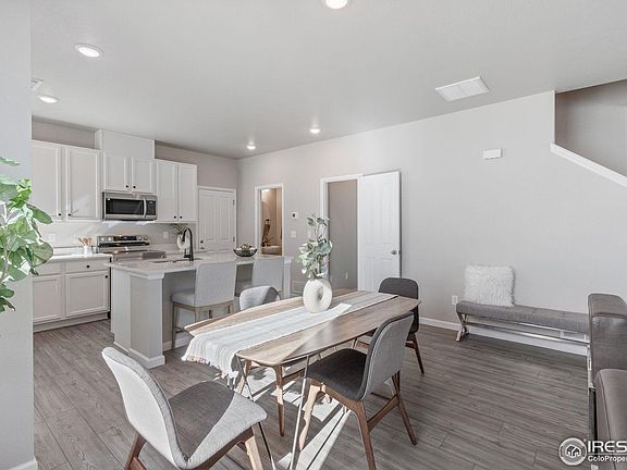 3rd image of 1440 Coral Pl