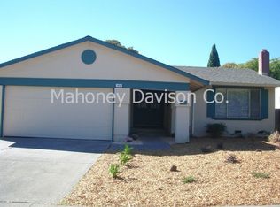 1431 Ivy Ln, Petaluma, CA