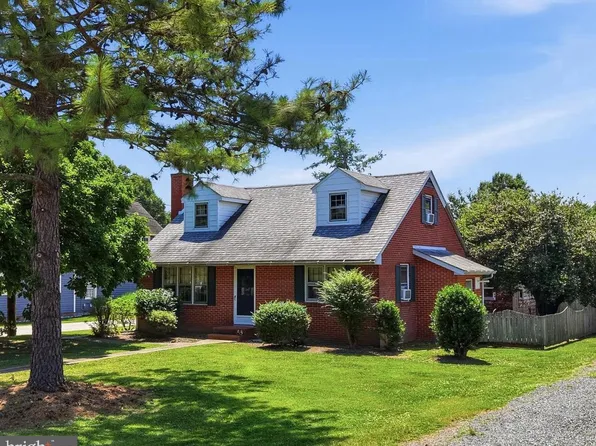 5686 S Main St, Rock Hall, MD 21661