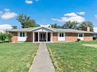106 Lord Dr, Hartford City, IN 47348