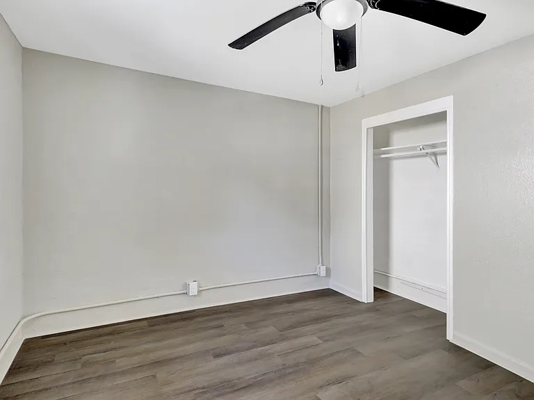 2751 Malvern Ave — Photo 3