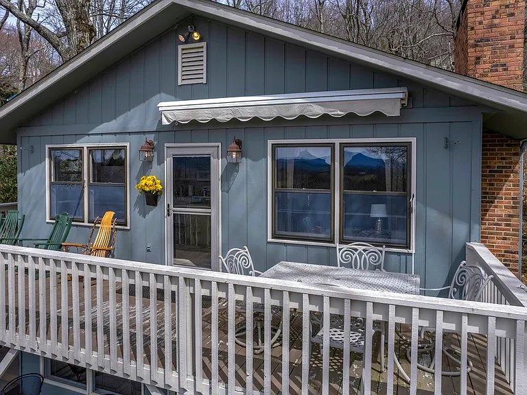 188 Laurel Hill Dr — Photo 28