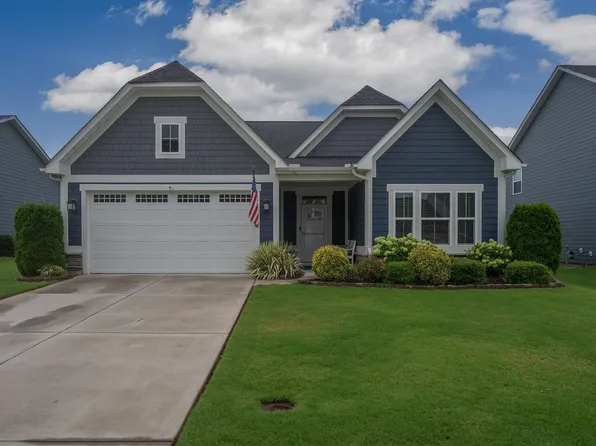 415 Spokane Dr, Greenville, SC 29607