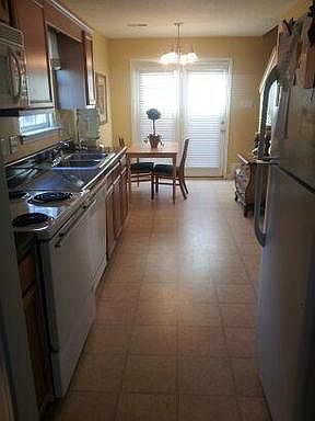 4th image of 3254 Prater Ct