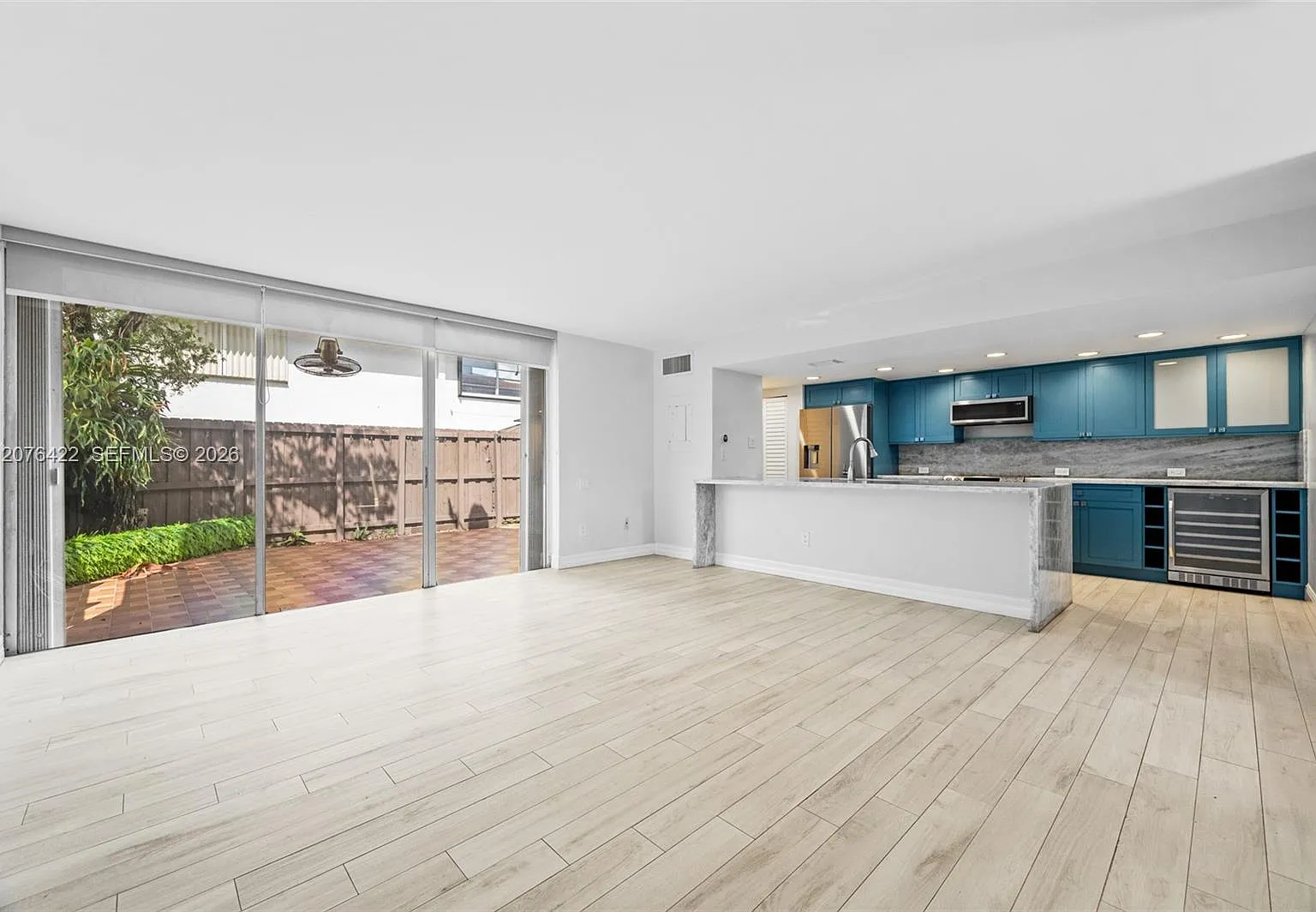 Snapper Creek Townhouses — Photo 4
