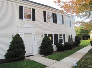 456 Roxbury Ln #B, Monroe Township, NJ 08831