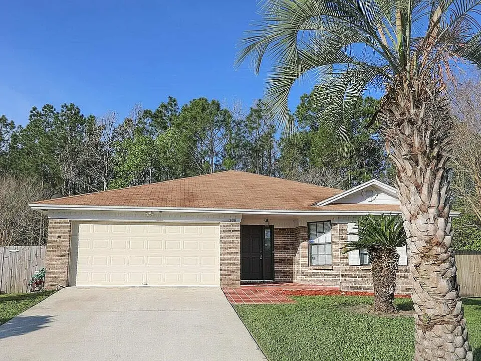 226 Hickory Hollow Dr S