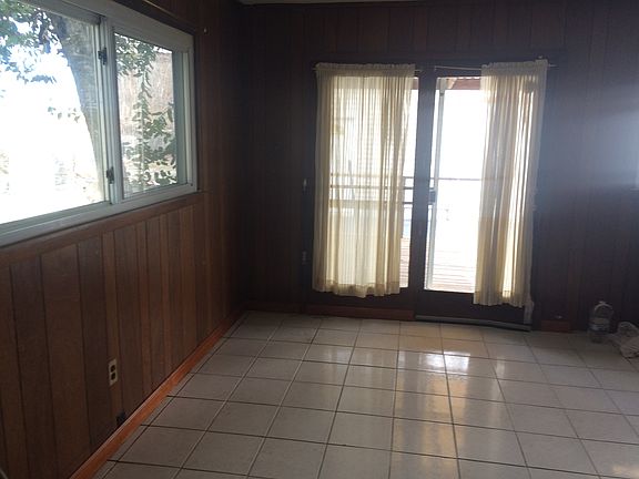 Dining area next to kitchen