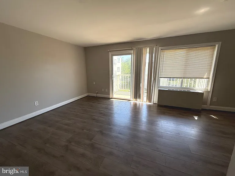 1005 Chillum Rd #301 — Photo 2