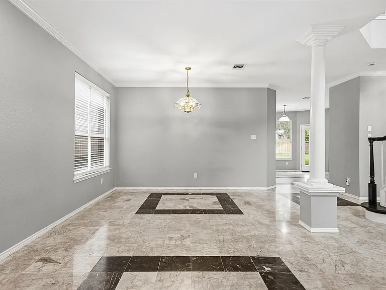 2813 Cortez Dr — Photo 12
