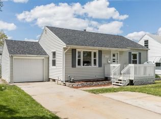 2036 Chandler St SW, Cedar Rapids, IA 52404