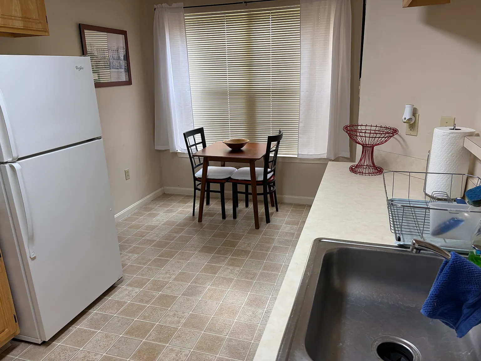 2 bed, 1226 sqft, $1,700 — Photo 4