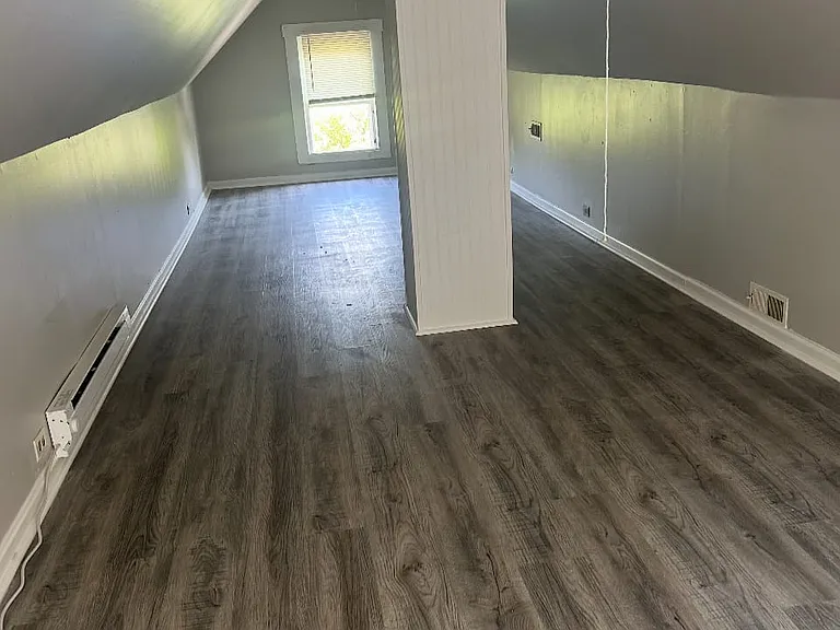 3658 W 58th St #2 — Photo 9