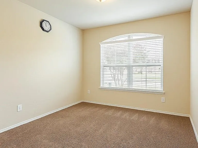 15841 Oak Pointe Dr — Photo 22