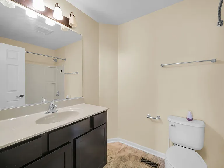 1476 Manning Ave — Photo 21