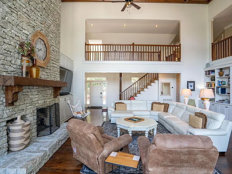 1591 Bennett Springs Dr — Photo 15